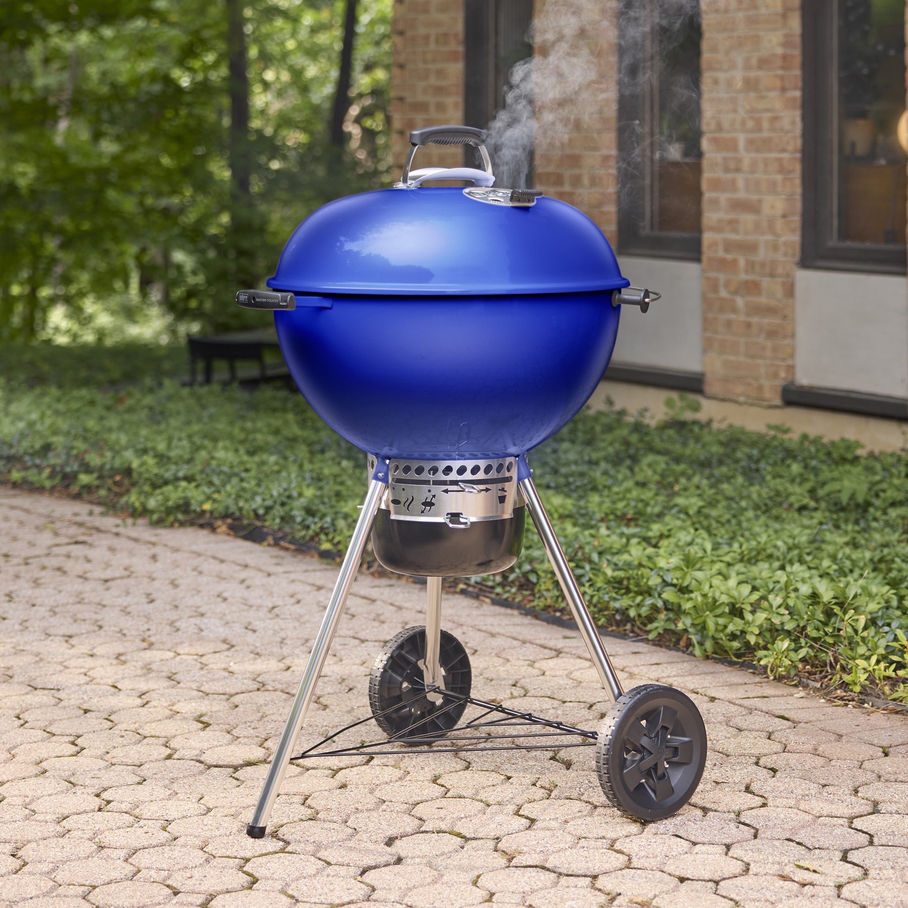 Barbecue à charbon Master-Touch Ø 57 cm BLEU OCÉAN PROFOND